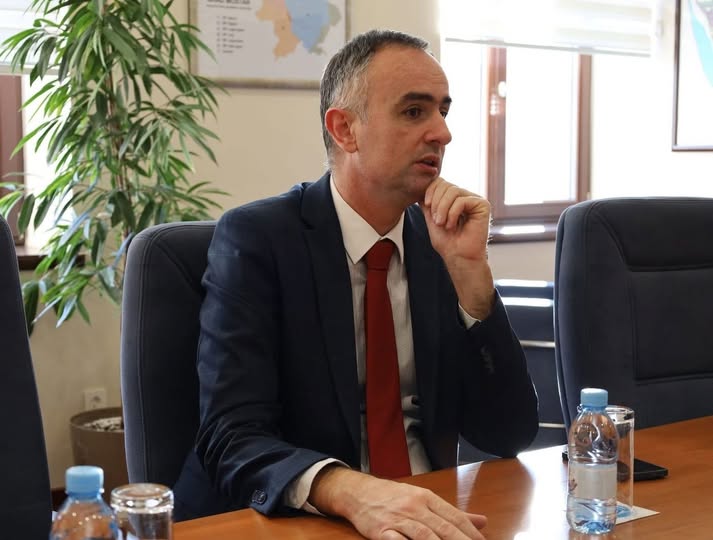 Reakcije: Predsjednik Gradskog vijeća Mostara Đani Rahimić osudio sinoćnji napad u kojem je teško povrijeđen jedan mladić