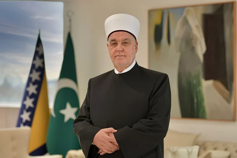 Reis Kavazović: “Oni kojima je dato povjerenje, neka dobro gledaju kuda vode ovaj narod i ovu zemlju”