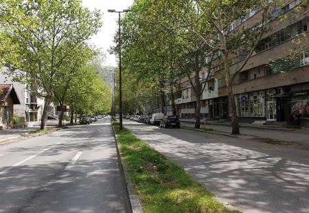 Mostar: U stanu u Splitskoj ulici metalnim palicama teško pretučen mladić