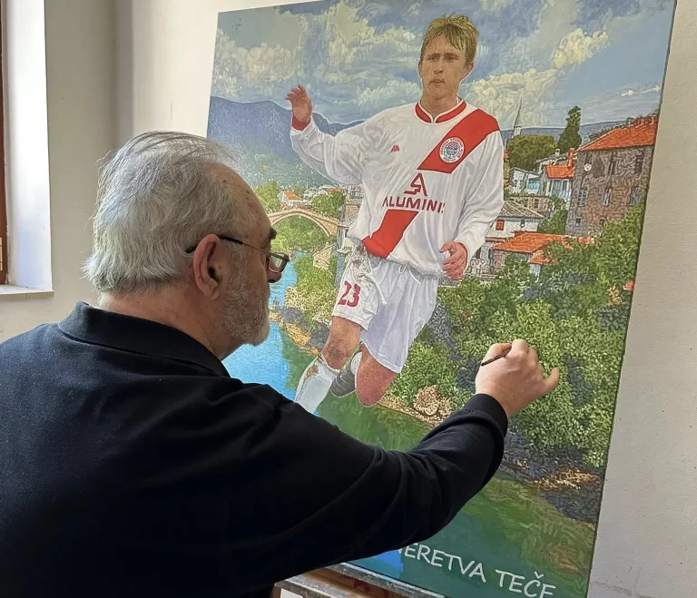 Izroniće “Stari” za one što ga vole: Marin Topić slika Stari most i Modrića u dresu Zrinjskog