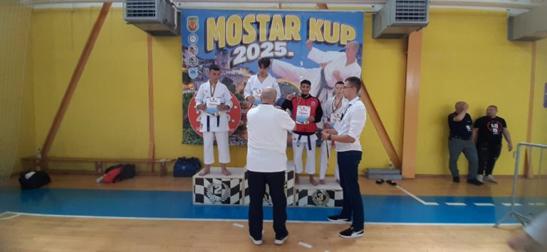 “Mostar kup” u organizaciji Karate kluba Mostar okupio više od 400 takmičara