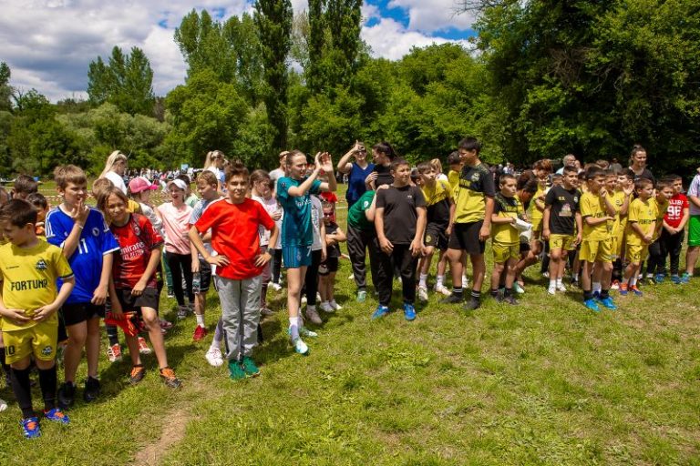 Bunica danas prepuna radosti: “Ko će više uraditi dobra?”  (foto)