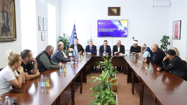 Konjic: Islamska zajednica gradi osam novih kuća za stradale u poplavama