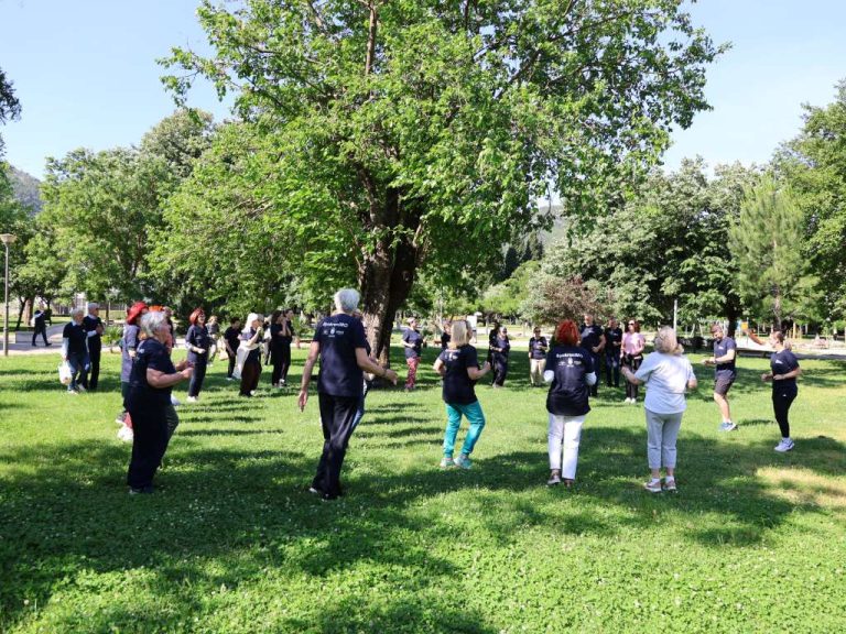 Manifestacija #PokreniMo: Krenuli besplatni treninzi za penzionere