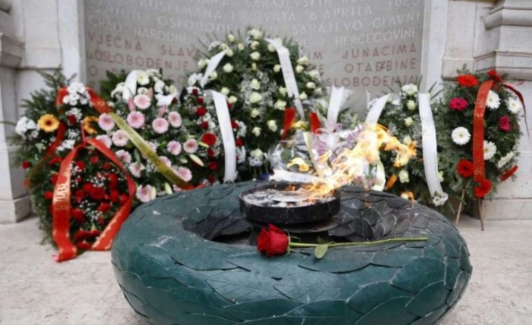 9. maj: Širom Bosne i Hercegovine obilježava se Dan pobjede nad fašizmom