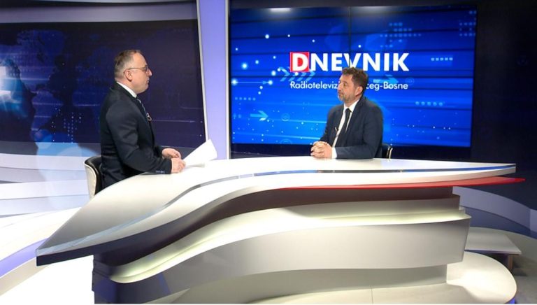 Gradonačelnik radio i za 1. maj: Nastavljena medijska ofanziva oko Kazališta