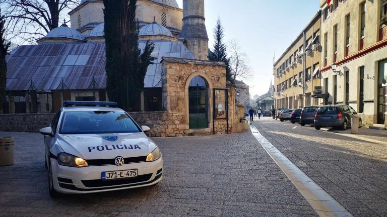 Mostar: Iranac pretukao suprugu, uhapšen zahvaljujući reakciji građana