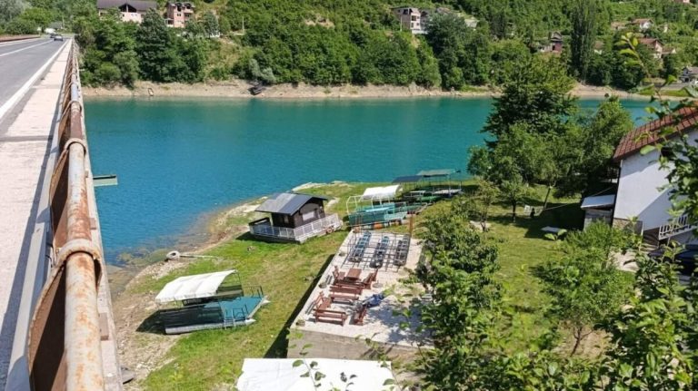 Građani Jablanice i Konjica pokrenuli peticiju:  “Želimo da se Jablaničko jezero napuni vodom”