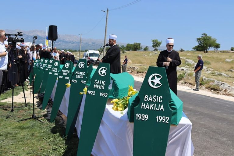 Hercegovačka Srebrenica: Održana kolektivna dženaza žrtvama zločina u Žuljima