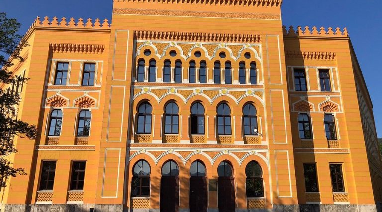 HNK: Danas počinju upisi u srednje škole