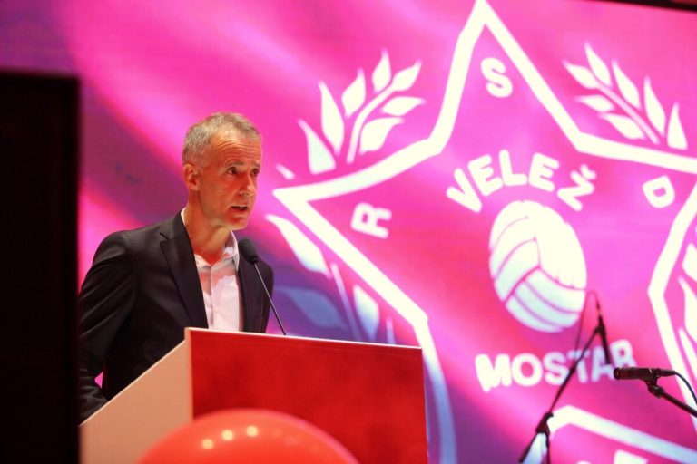 Službeno: Meho Kodro preuzima ključnu ulogu u sportskom razvoju FK Velež