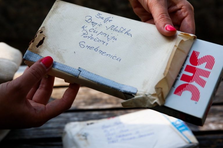 Mostar: Projekcija dokumentarnog filma “Pisma iz Srebrenice”