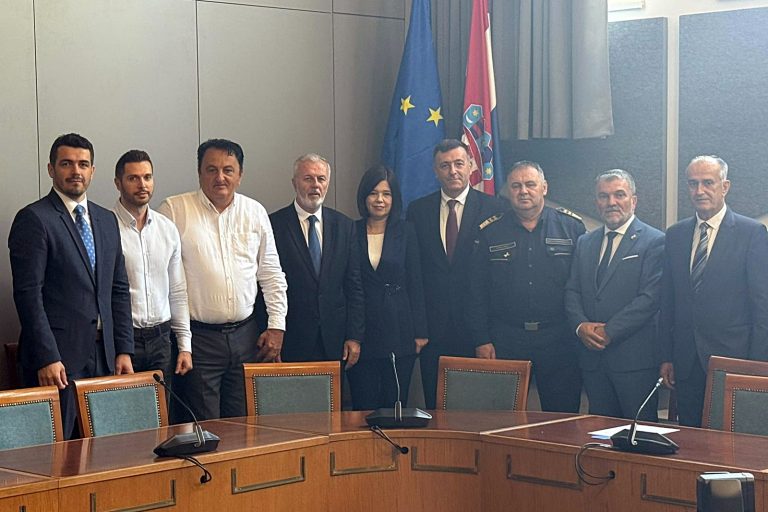 Hrvatska i BiH: Zajedničkim naporima odgovoriti izazovima požarne sezone