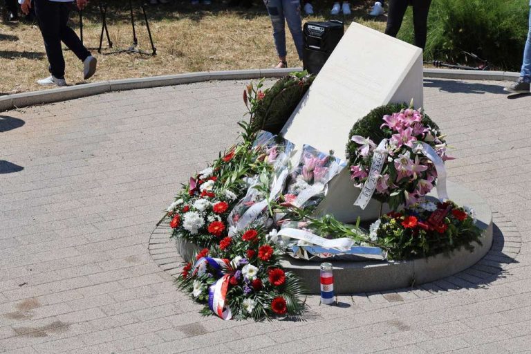 Obilazak spomen-obilježja: Mostar danas obilježava Dan civilnih žrtava