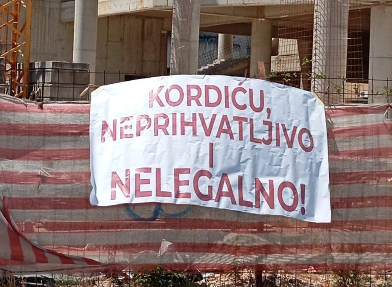 Gradilište Hrvatskog narodnog kazališta: “Kordiću, neprihvatljivo i nelegalno!”