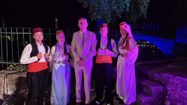Mostar: Otvorena manifestacija “Čuvari tradicije”