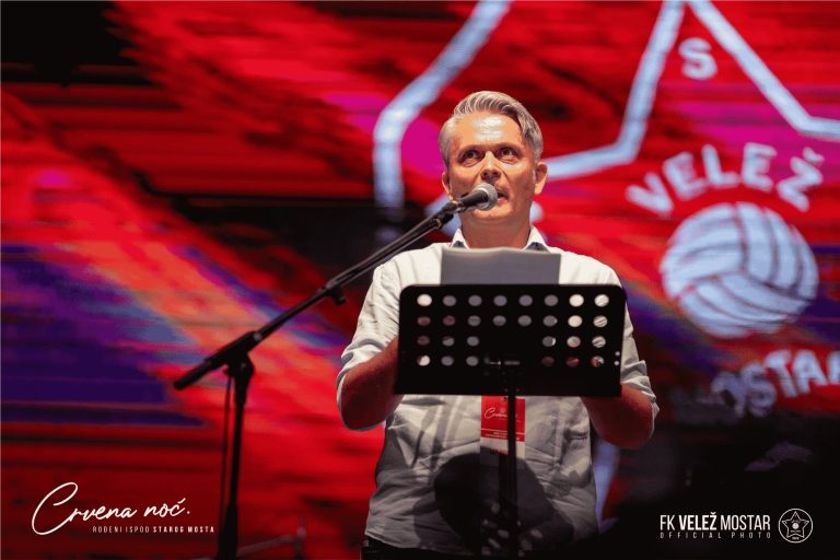 Rođeni i Stari: Govor Elvedina Nezirovića na “Crvenoj noći”