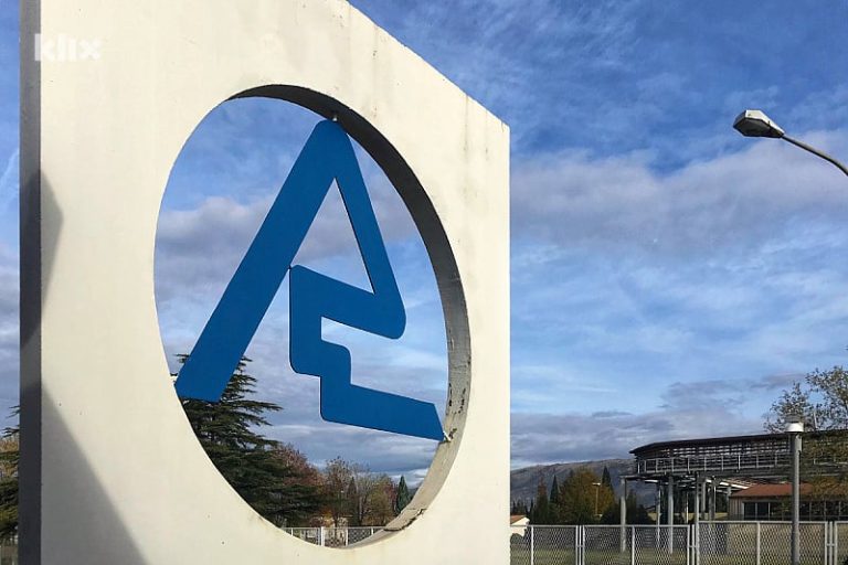 Mali dioničari Aluminija pisali Vladi Federacije: Prestanite pogodovati Kabiriju!