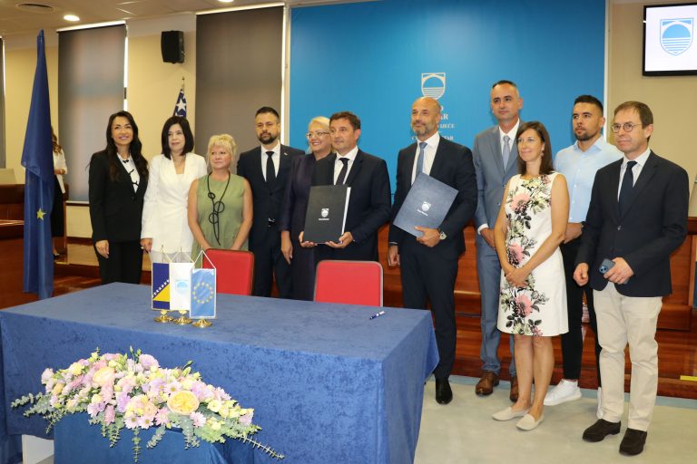 Grad Mostar: Potpisan ugovor za finansiranje izgradnje Kulturno-sportskog centra u Mostaru