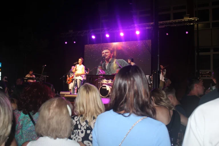 “Konjičko ljeto”: Adi Šoše oduševio nastupom u Konjicu