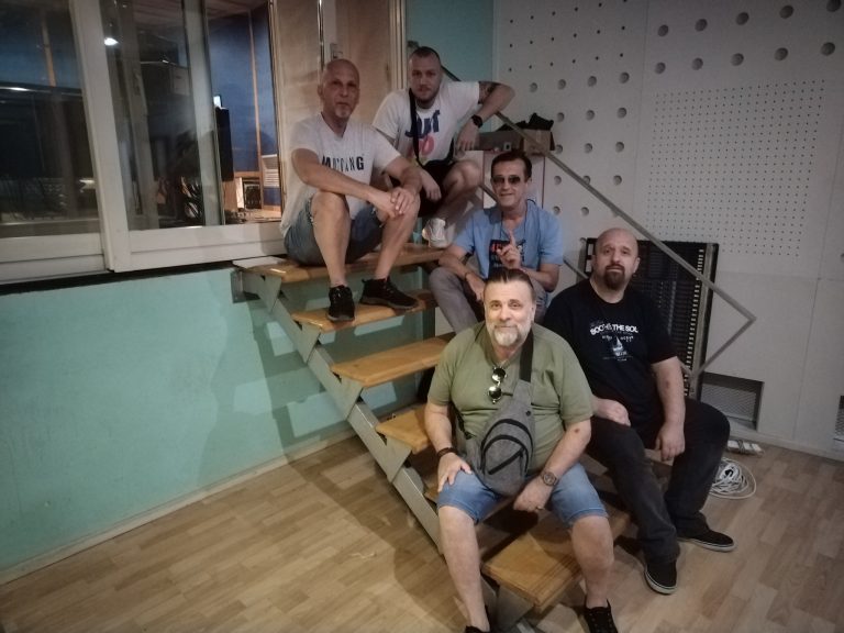 Stara raja na okupu: Deri snimio pjesmu “Topli vjetre sa Neretve”