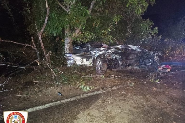 Mostar: U sinoćnjoj nesreći u Hodbini poginula maloljetna djevojka