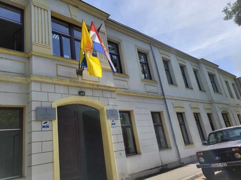 Glas Stoca: Harem nije problem, problem je – kriminal!