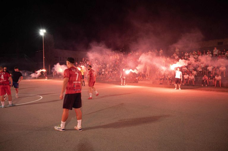 Večeras veliki spektakl u Carskim Vinogradima: Finale turnira 2025 pred prepunim tribinama koje se ne propušta!