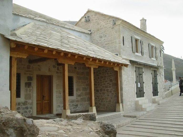 Medžlis IZ Mostar: “Sultan Selimov mesdžid je mjesto molitve!”