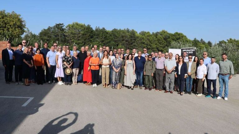 Međugorje: Više od 40 diplomata i ambasadora na “Diplomatskoj berbi grožđa 2025.”