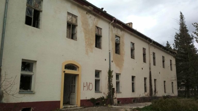 Stolac: Komemoracija za žrtve “Koštane bolnice”
