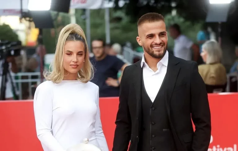 Lapsus: I lijepa Mostarka na crvenom tepihu