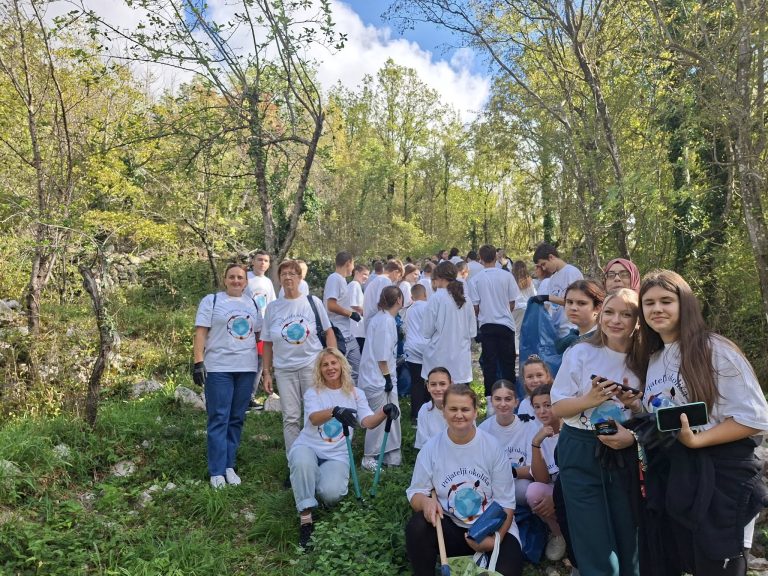 Međunarodni dan čistih planina: Djeca iz Drežnice čistila Čvrsnicu