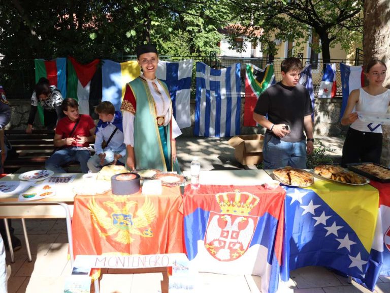 UWC Mostar: “Put oko svijeta za 80 minuta”