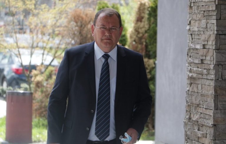 Hasić: “Kodro treba da sjedne na klupu i preuzme odgovornost, on je slagao ovu ekipu”