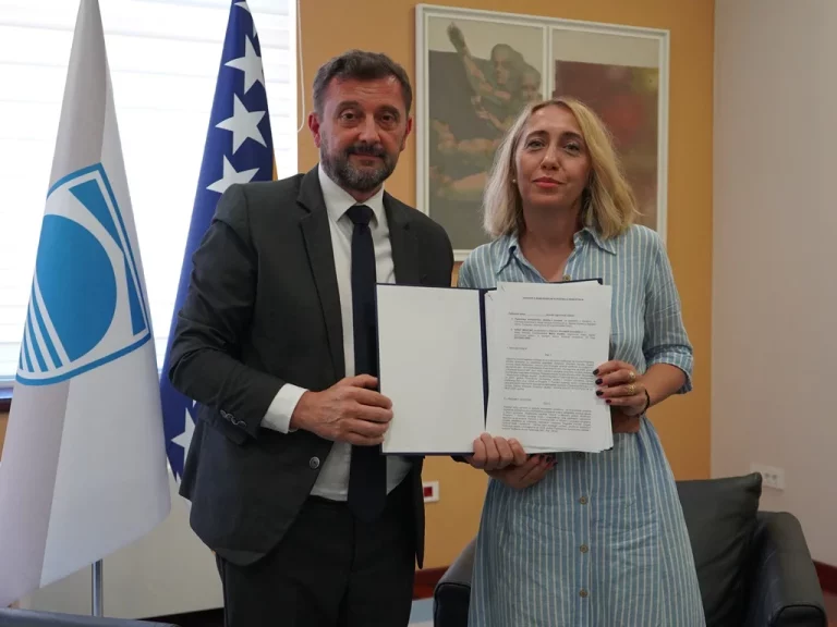 Od ekološkog do političkog problema: Mostar zatrpan smećem, Kordić bježi od odgovornosti