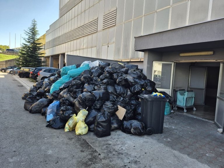 Gradsko vijeće jednoglasno: Smeće ide sa mostarskih ulica, civilna zaštita i javna preduzeća na potezu