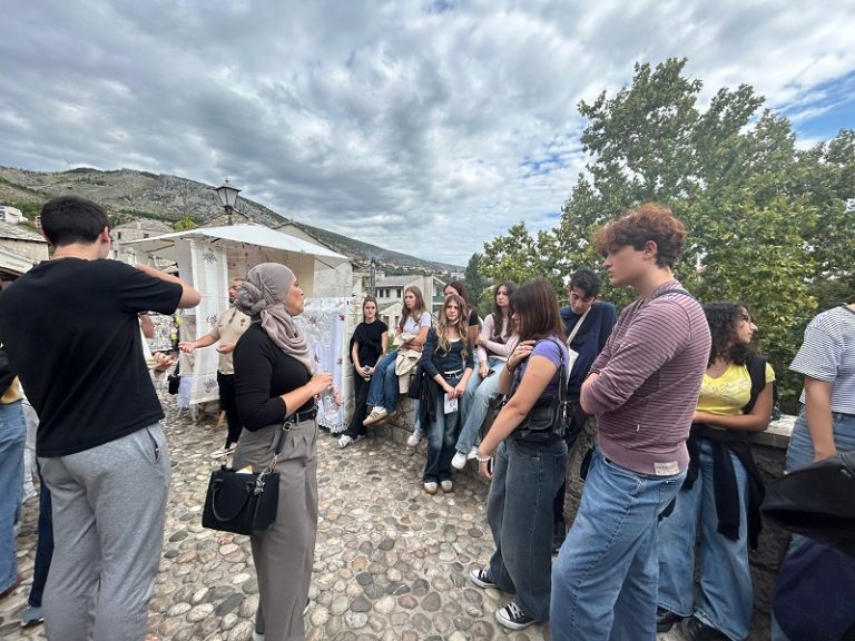 Mostar: Učenici Gimnazije i Koledža ujedinjenog svijeta na jedan dan turisti u svom gradu
