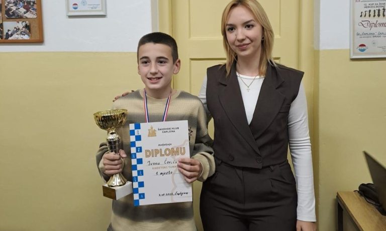 Šah: Ivan Ćorić pobjednik kadetskog turnira održanog povodom Dana grada Čapljine