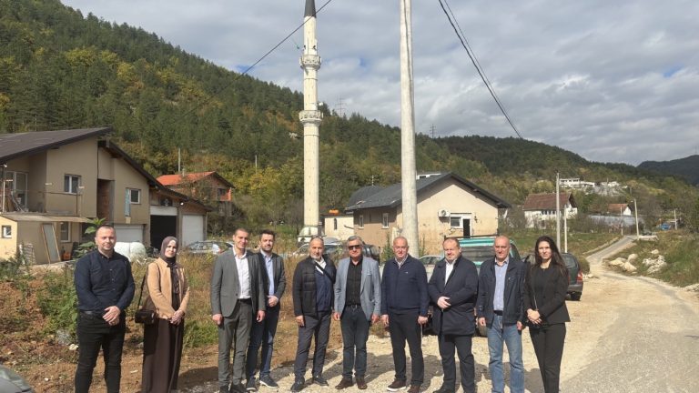 Sanacija šteta uzrokovanih poplavama: Delegacija Odbora za istragu i praćenje aktivnosti Parlamenta FBiH posjetila Jablanicu