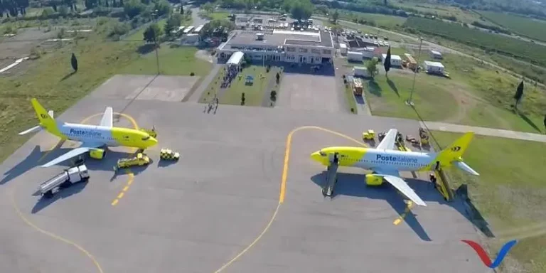 Letovi AJet-a za Mostar ponovo odgođeni: Mostar potpuno uklonjen s liste destinacija, šutnja uprave Aerodroma