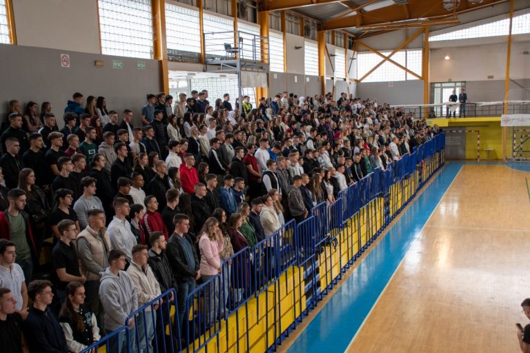 Prvi koraci u akademskom svijetu: Brucoški čas na Univerzitetu „Džemal Bijedić“ u Mostaru