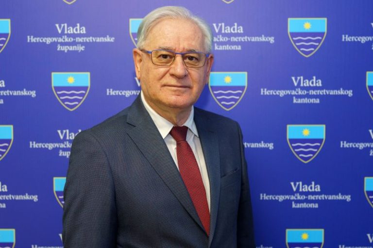 Ministar Bevanda o štrajku: Imamo višak zdravstvenih radnika, višak ustanova koje finansiramo i 300 miliona duga