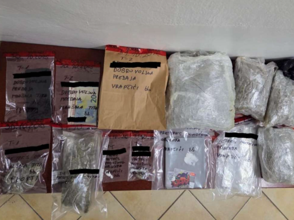mostar-uhapsene-tri-osobe-u-akciji-suzbijanja-droga-screenshot-2025-10-31-124255_6904a1450dcde