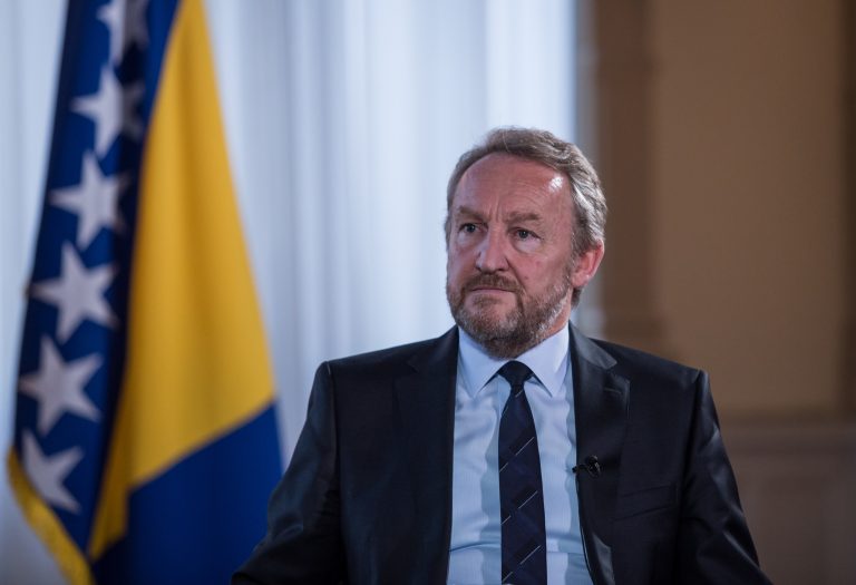 Izetbegović najavio kafu s Čovićem: Nije mudro izostaviti najjaču hrvatsku stranku, time vrijeđate narod