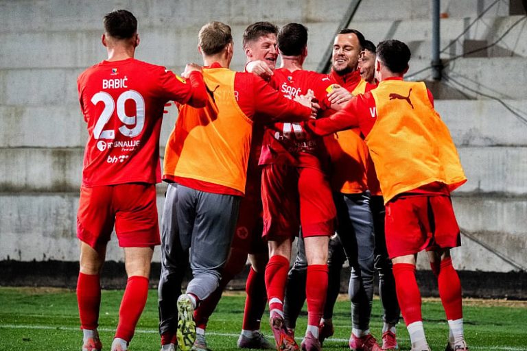 Bravo “Rođeni”: Velež golom Pidre savladao Rudar i izbio na treće mjesto