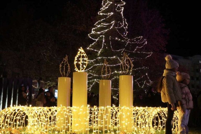 Paljenjem prve adventske svijeće počeo “Advent u Mostaru”