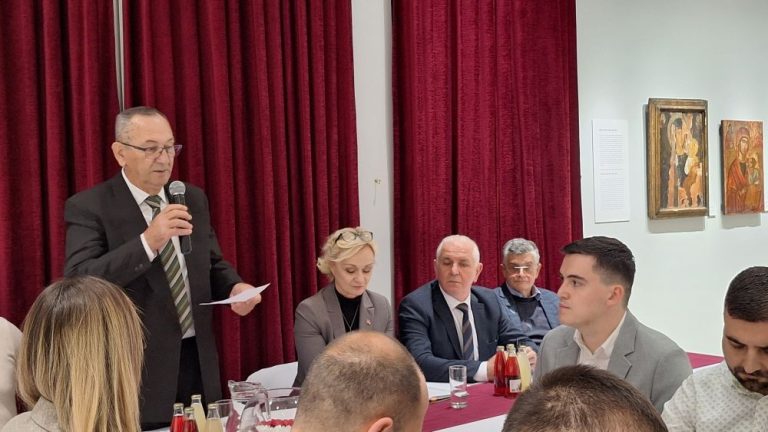 Zaštita imovine građana srpske nacionalnsti: Klub Srba u Gradskom vijeću ne štiti srpske interese