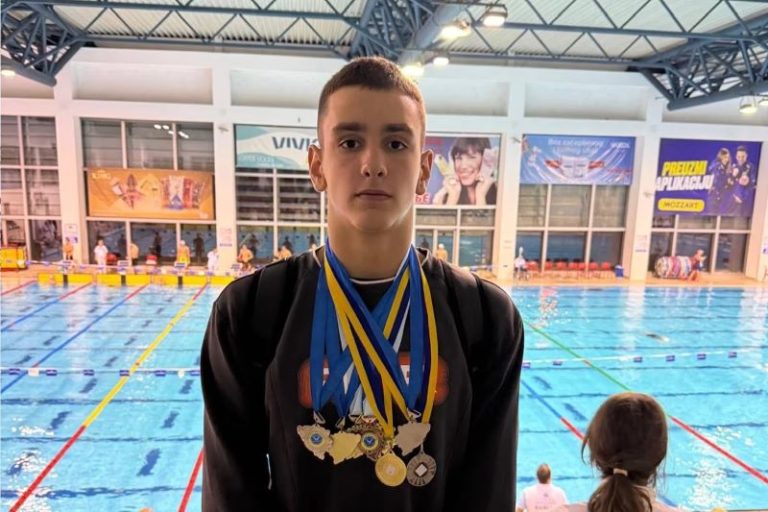Državno prvenstvo u plivanju: Noa Šarić četverostruki prvak BiH