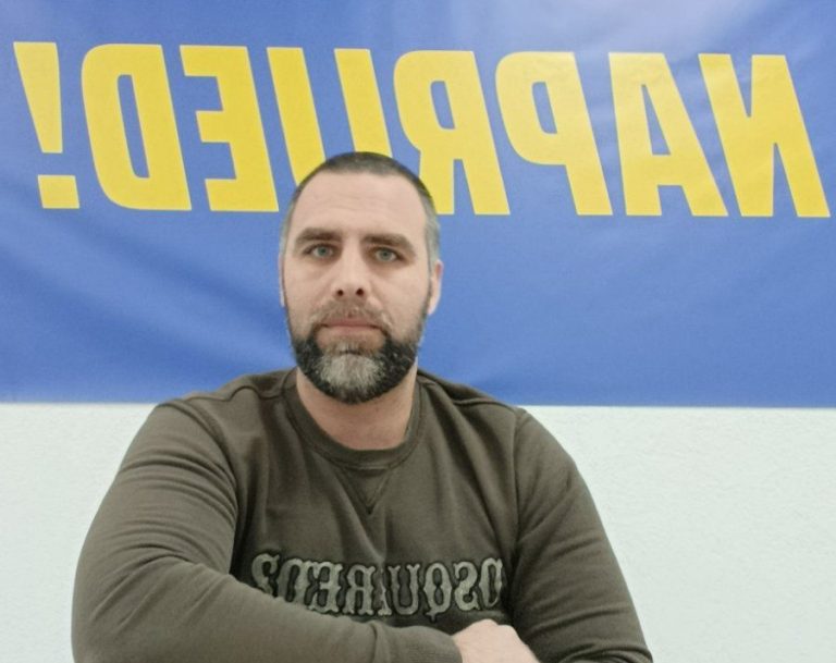 Stranka Naprijed: Skinimo okove sa zdravstvenog sistema – dosta je tihog ubijanja!